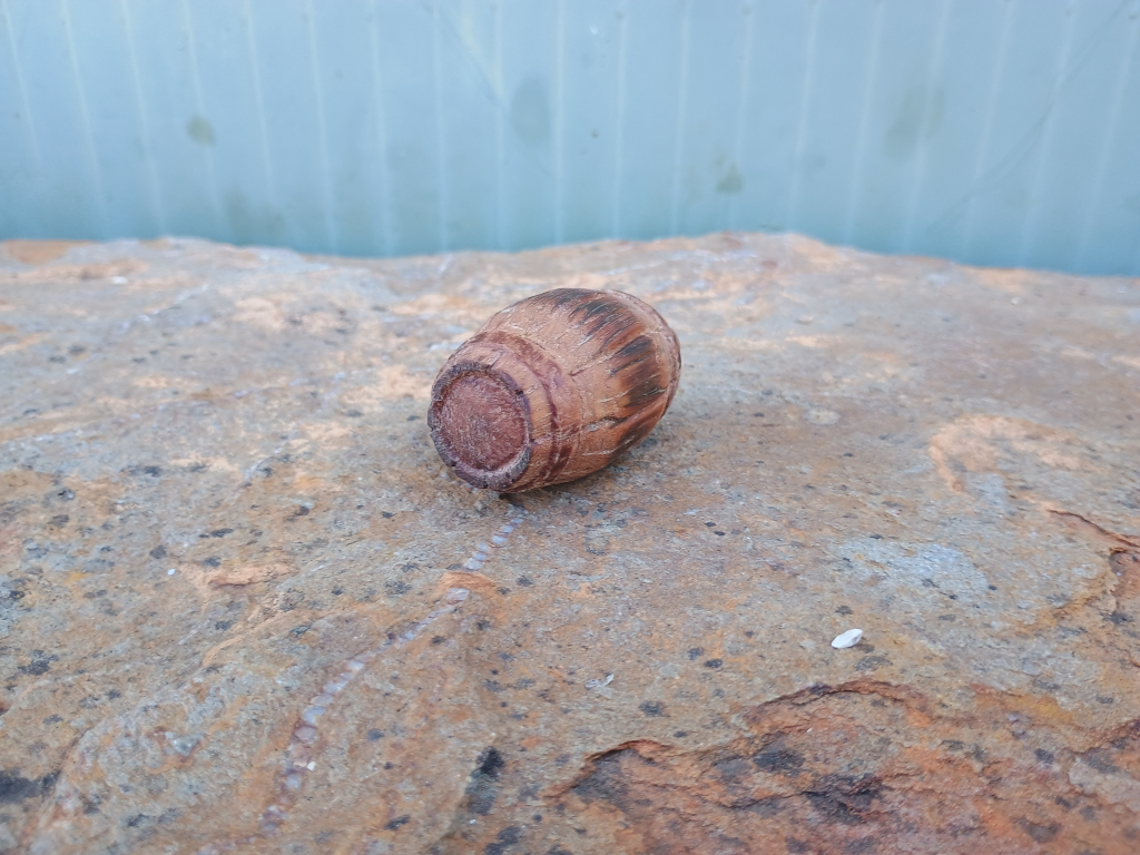 wine barrel - small, lying
