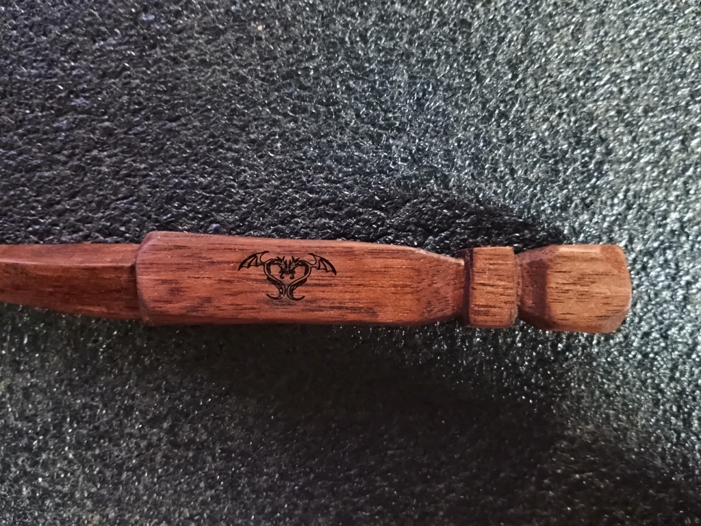 walnut 20cm dragon core handle